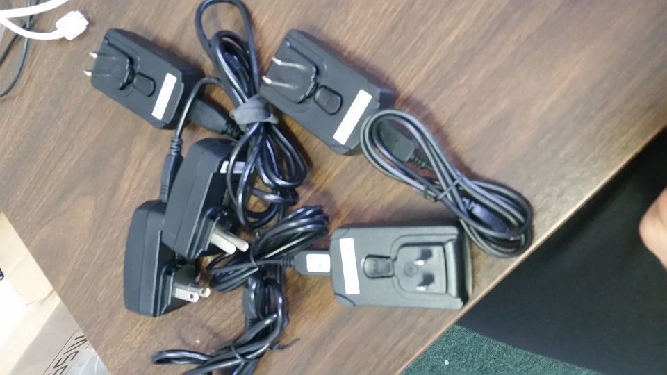 Lote de 5 Cargador de Pared USB Original Blackberry Asy-04078-001 con Micro Cable Foto 2 de 4