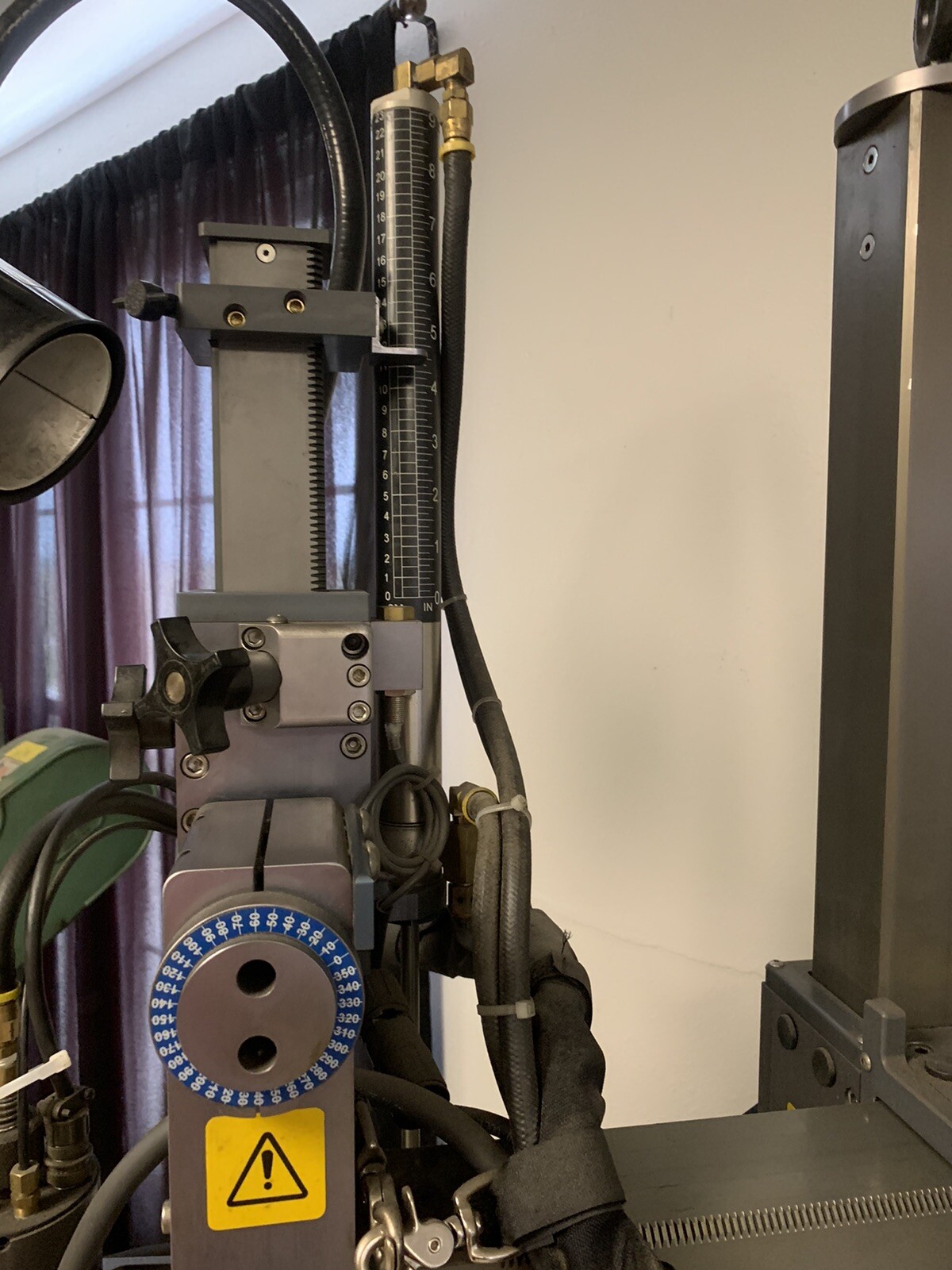 15 KVA Cammann DOWNFEED, TAP BURNER DISINTEGRATER, 30" x 52" TABLE C28