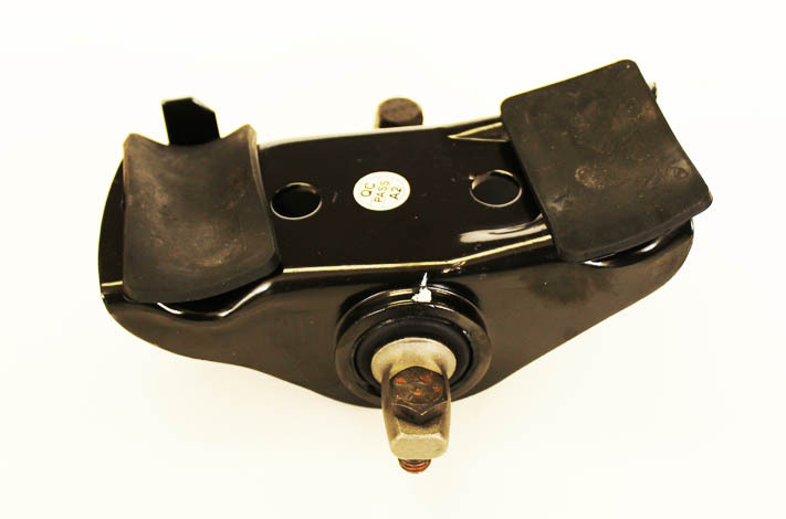 1965-1966 Mustang Suspension Kit - Upper & Lower Control Arms With Spring Saddles