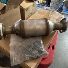 Catalytic Converter For Acura Integra 1.8L 1996-2001 Direct Fit US*