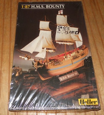 Heller 1/87 Scale Kit - H.M.S. Bounty Model 80850 No sails/rigging