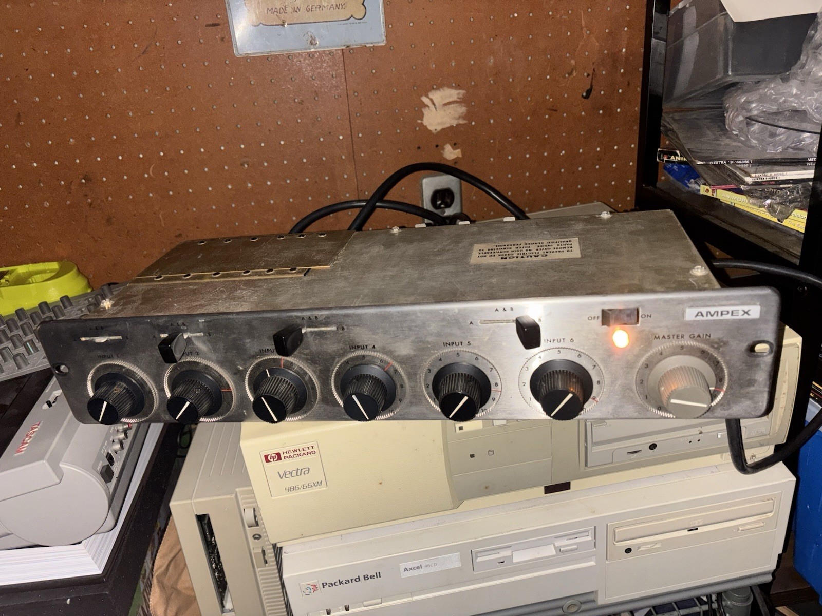 Ampex Model AM10 Vintage Solid State 6 Channel Microphone Preamp/Mixer Vtg USA 