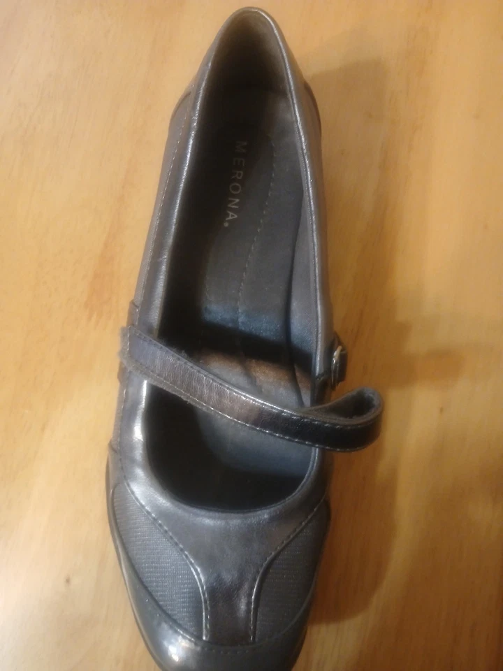 Gancho y bucle planos Mary Jane gris Merona Millie talla 51/2 Foto 2 de 4