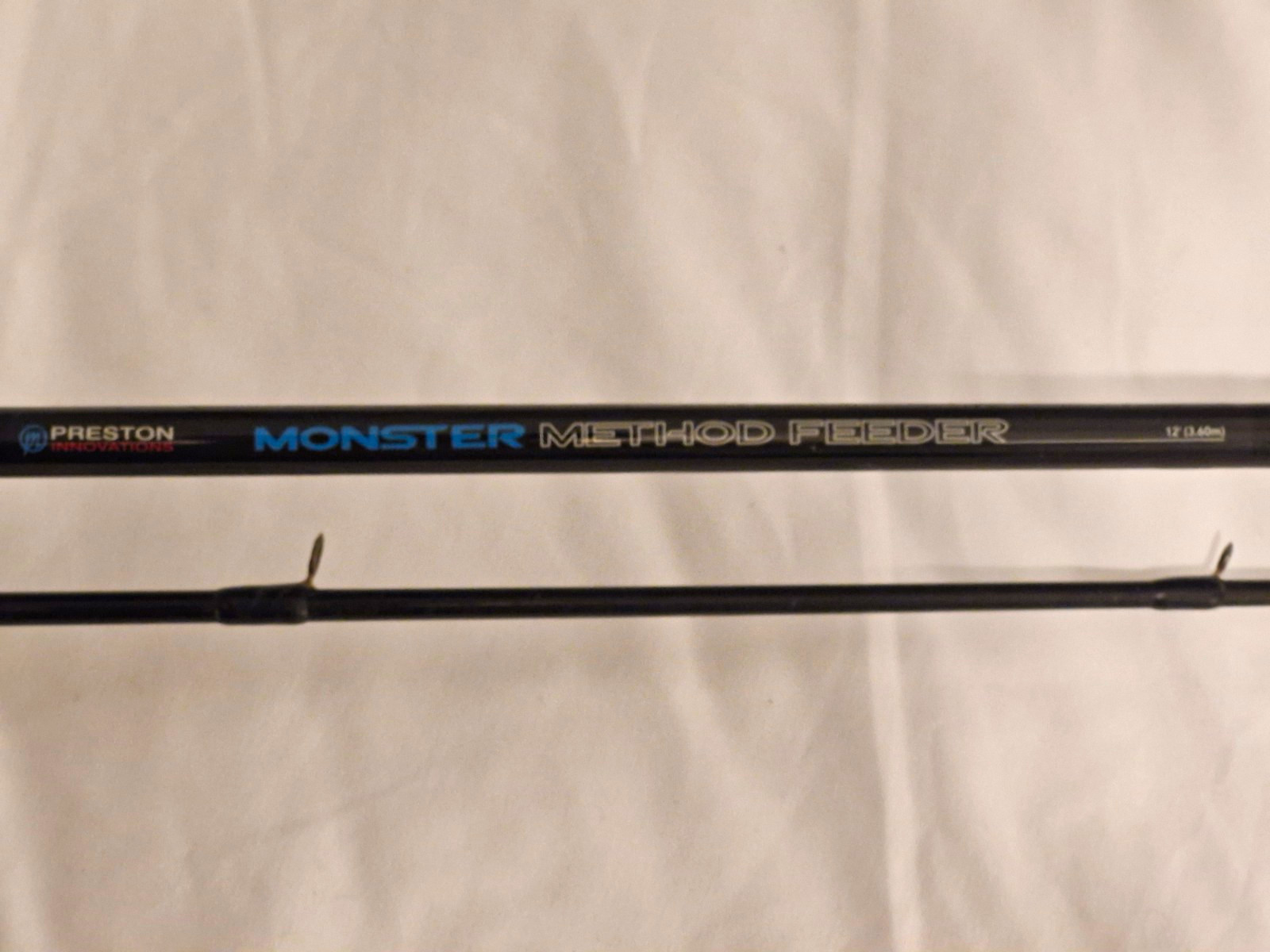 Preston Innovations Monster Method Feeder 12ft 2pc Carbon Fibre Rod w/ Tips