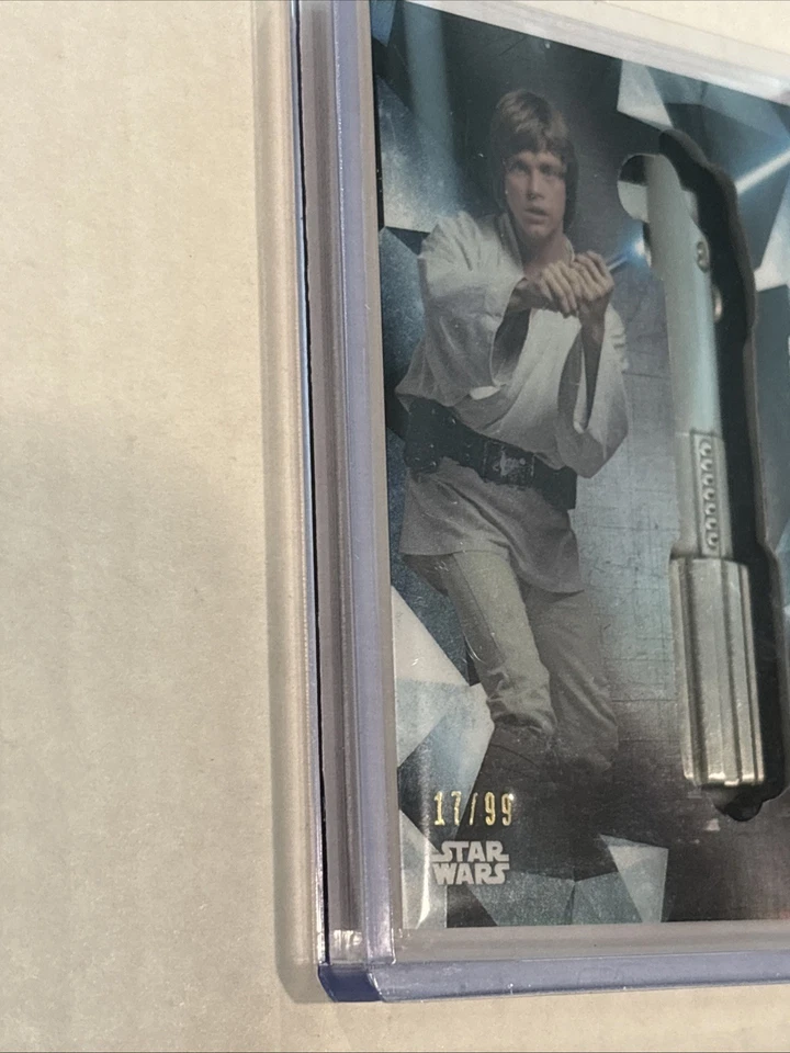 2018 Finest Star Wars Lightsaber Hilt Medallion Luke Skywalker Foil #d 17/99 - Image 2 of 4