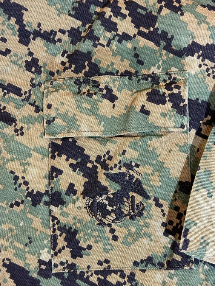 Camo Jacket Mens Small USMC Marines Digital Woodland MARPAT Military Shirt - Image 3 of 4