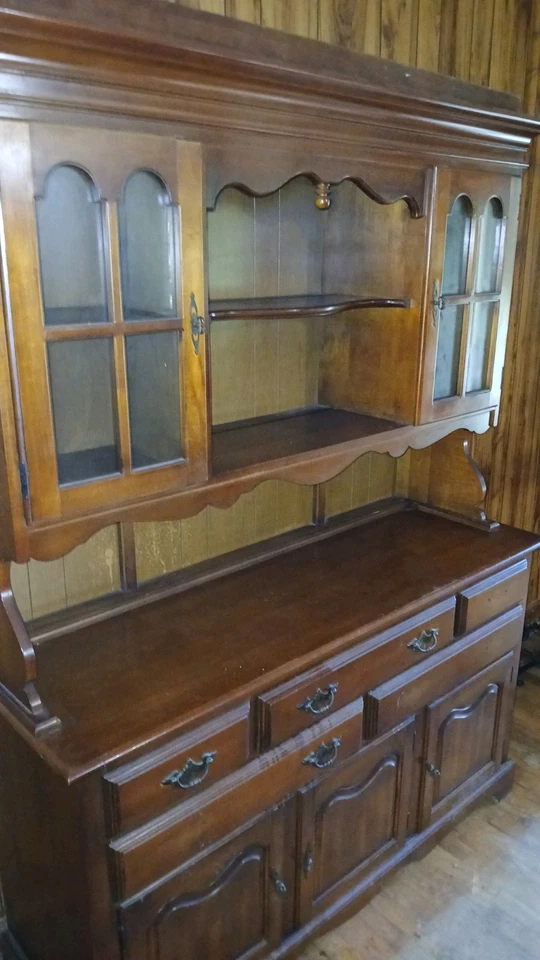 Clásico antiguo rojo cereza Cochran Foto 4 de 4