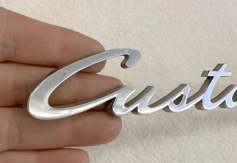 Dodge Custom Royal Quarter 1958 panel placa de identificación emblema 58 par convertible Foto 2 de 4