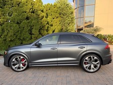 2021 RS Q8