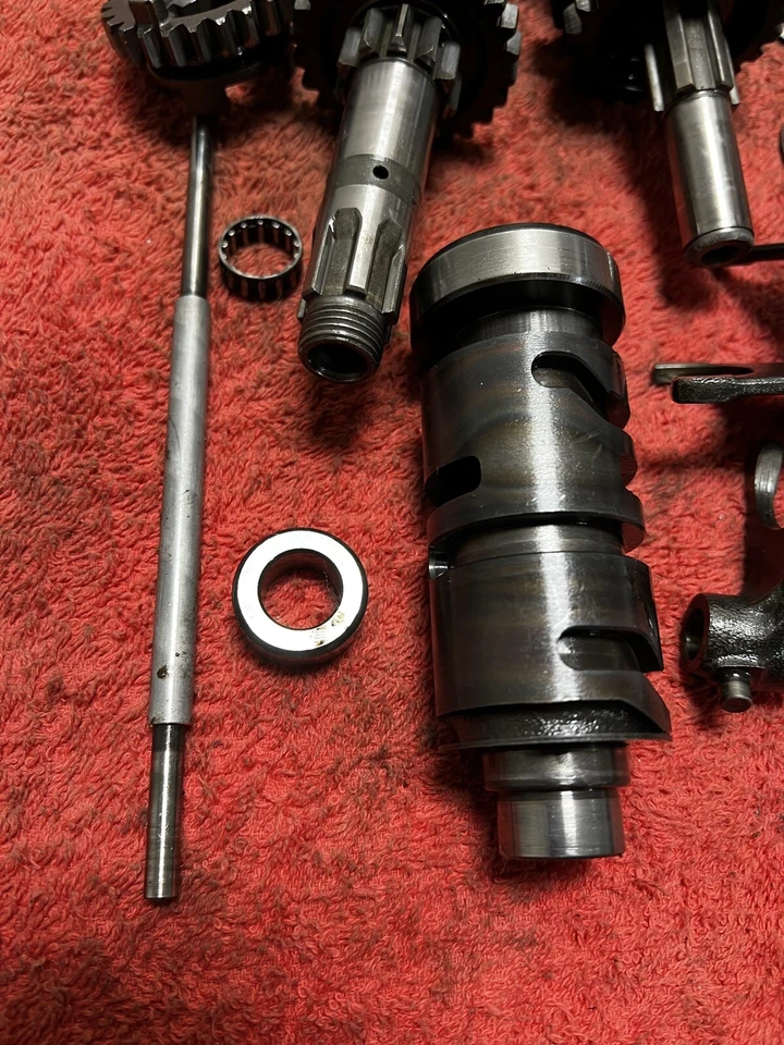 Suzuki DRZ 125 L 2003-2019 Kawasaki KLX 125 transmisión transmisión engranajes eje Foto 2 de 4