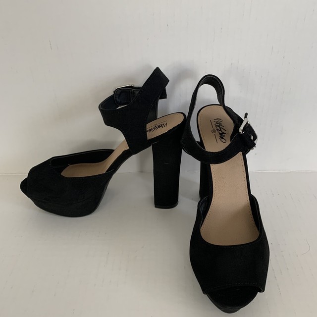 mossimo platform sandals
