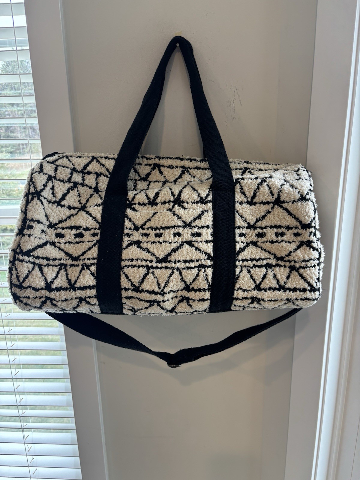 Universal Thread Geometric Print Carpet Duffle Bag - image 1