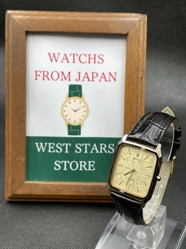 [Excellent] Vintage SEIKO Dolce 8N41-5130 Gold Quartz Men's Watch From JAPAN