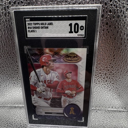 Topps 2022 Gold Label Shohei Ohtani Class 1 #44 Angels SGC 10