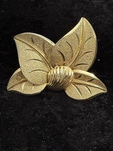 Vintage 1950s Rodi & Wienenberger Floralia Gold Tone Leaf Brooch Germany