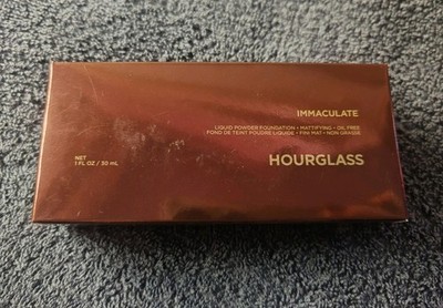 Hourglass Immaculate Liquid Powder Foundation - Ebony