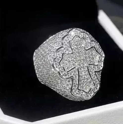 Anillo de boda redondo de 3,20 quilates con cruz de moissanita de buen corte para hombre enchapado en oro blanco de 14 k - Imagen 7 de 8