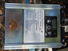 Inteli-Power PD1610AJ Pure Sine Power Inverter - 1000 Watt with Cord 