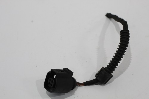 Seat Alhambra 7N 4 Pin Wiring Connector and Short Length of Wire 4B0973712 - Picture 3 of 13