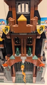 Retired Castle Lego set #7947 Kingdoms Prison Tower Rescue With Figures & Manual