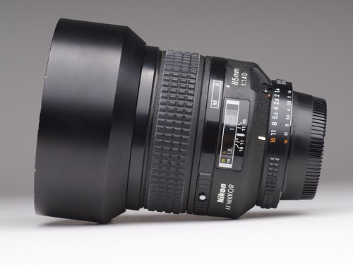 Nikon AF Nikkor 85 mm f/1,4 D