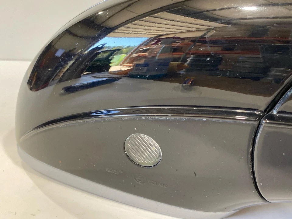 2015-2017 Audi SQ5 Right Door Mirror Florret Silver Blind Spot & Power Fold (TL) - Image 4 of 4