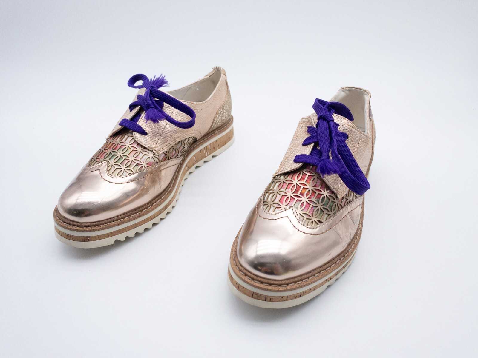 Zapato Deportivo Para Dama Bugatti Color Rosado Talla 38 EU Art 22360-40