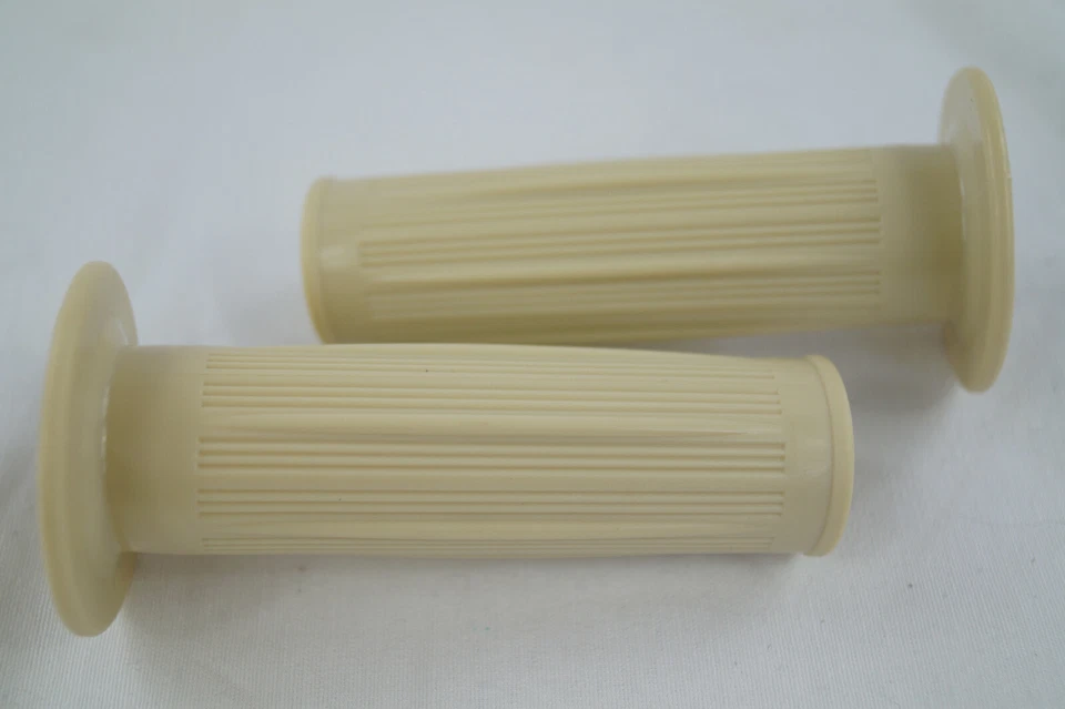 Zündapp Super Sport Combinette Griffgummis 22/24 Fußschaltung Creme wie Magura - Bild 2 von 2