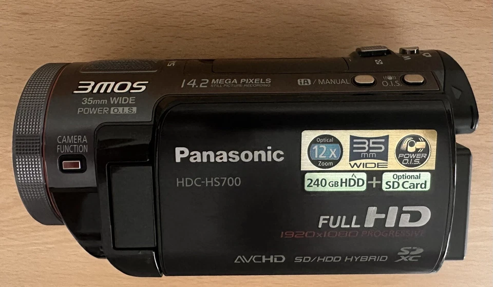 Panasonic HDC-HS700, Full HD, 240 GB (HDD) + SD-Card Slot, Schwarz, OVP wie NEU - Bild 2 von 4