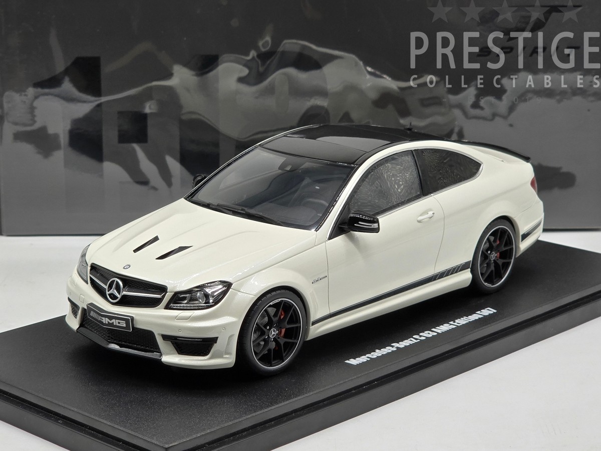 Mercedes-Benz C63 AMG ホワイト ミニカー 1/18 Mercedes Benz C63 AMG W204 Edition 507 White 2014 Model by GT