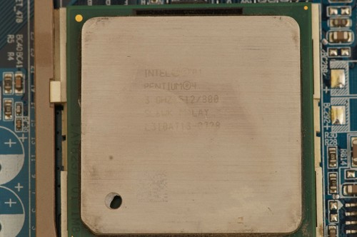 Gigabyte GA-8I875 Rev 2.0 2GB RAM IO Shield - Picture 5 of 11