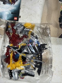 Lego Bionicle Cendox VI - Set 8992 Opened 6