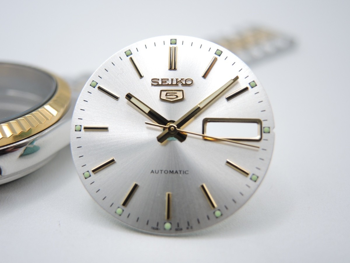 NEW TWO-TONE CASE KIT SNXJ90 FLUTED BEZEL, SILVER DIAL & BRACELET