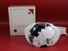 Eschenbach Porzellan, - Vase schwarz / weiß H. 9 cm. OVP