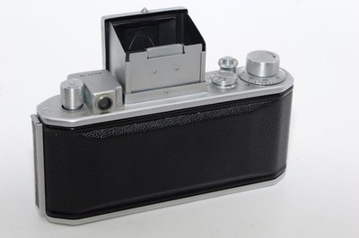 Asahiflex IIa early Japanese SLR camera. Takumar 50mm f3.5 lens