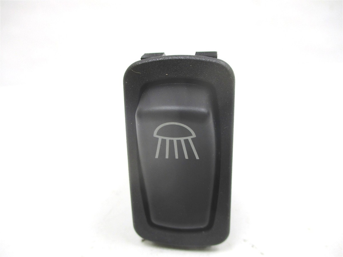 82279499 NEW GENUINE VOLVO MACK INTERIOR OVERHEAD LAMP DOME