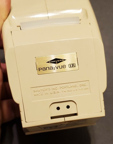 GAF Pana-vue 1R Lighted 2x2 Slide Viewer 2573 - Open Box New - Picture 7 of 9