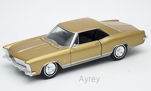 Welly Diecast Buick Riviera Grand Sport, gold, 1965 Maßstab 1:24