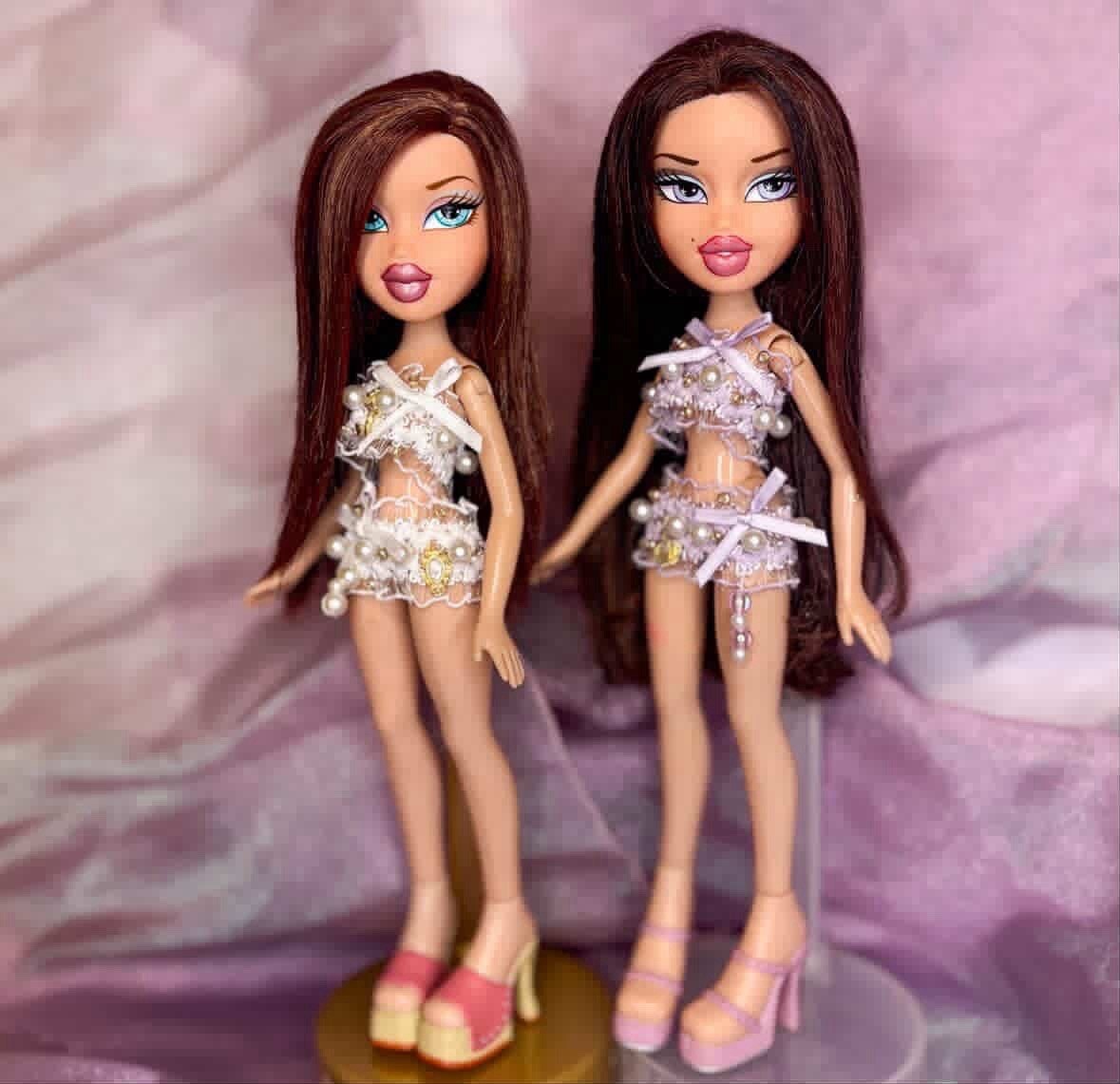 Bratz Outfit Bundle X2.