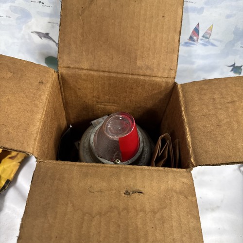 NOS 1957 1958 Pontiac Accessory Under Hood Trouble Light 984964 - Bild 10 von 10
