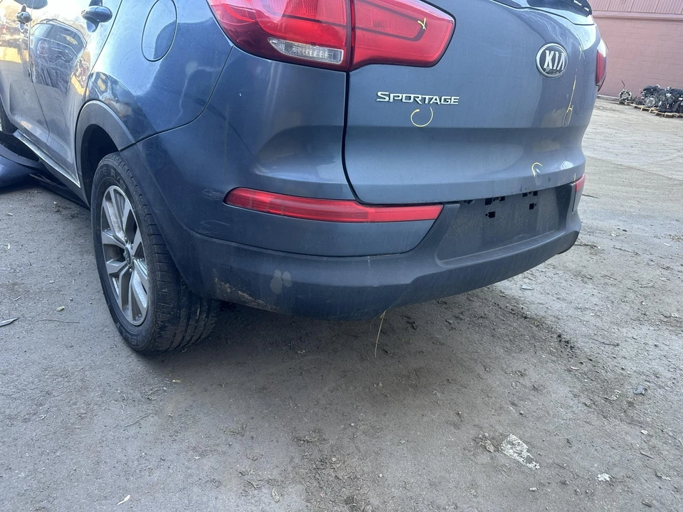 10 11 12 13 14 15 16 KIA SPORTAGE Rear Bumper Assembly Foto 2 de 4