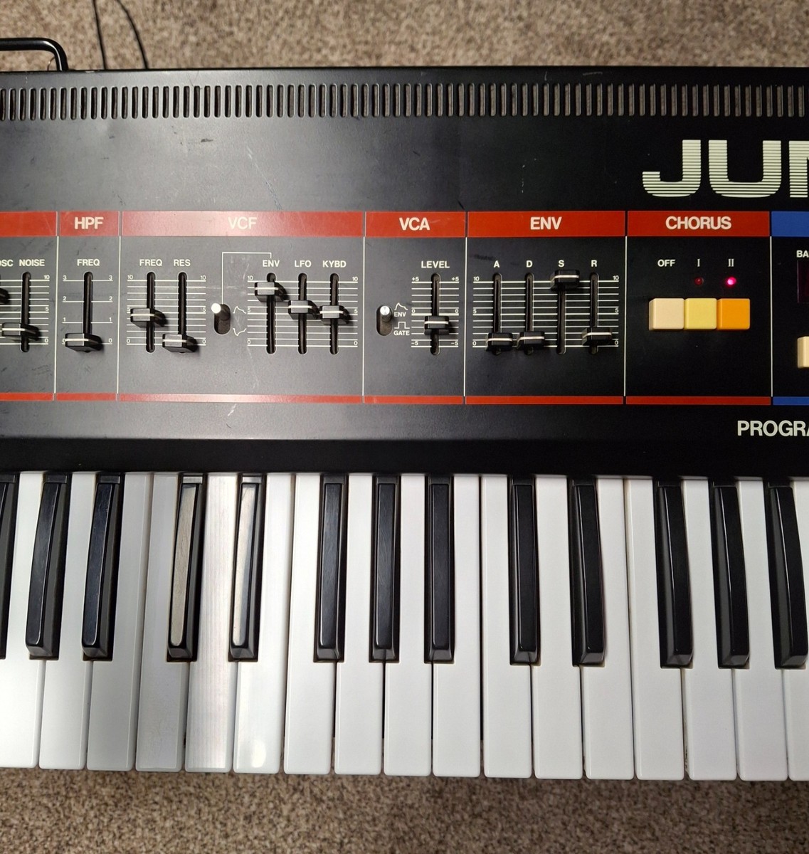 【希少】ROLAND JUNO-60　シンセサイザー　【中古品】 中古】 Roland / JUNO-60 Polyphonic Synthesizer 【VINTAGE