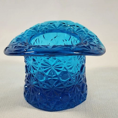 Vintage Fenton Daisy & Button Blue Top Hat Toothpick Holder