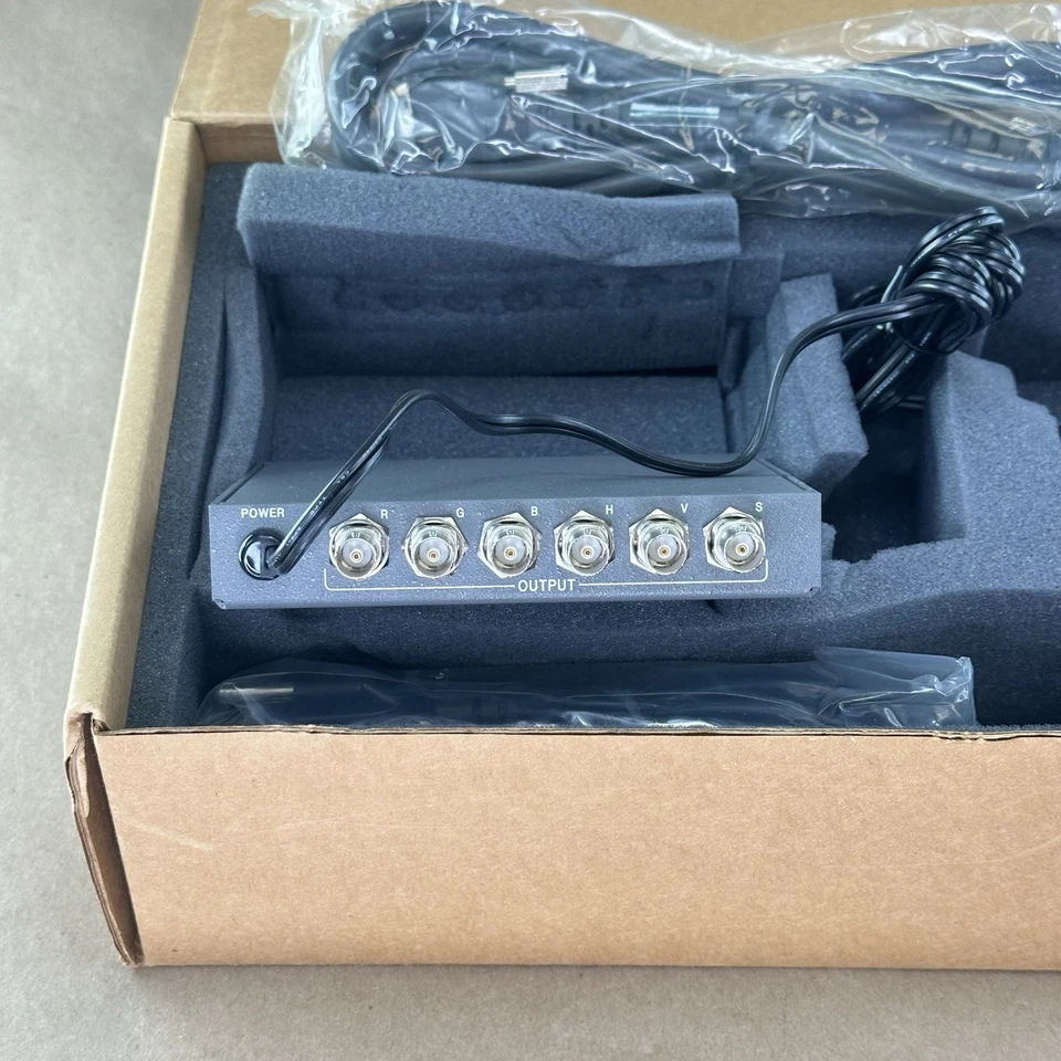 NEW Extron RGB 190 60-280-01 VGA Interface – Original Box – High Performance - Image 2 of 4