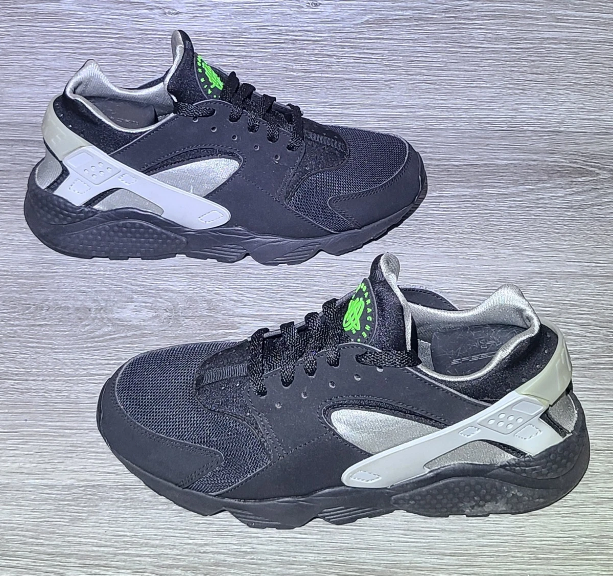 Nike Air Huarache Black Neon Green Grey DR0141-001 Men\'s Size 9 Sneakers Nike Air Huarache Black Grey Neon Green | Where To Buy  main image 4