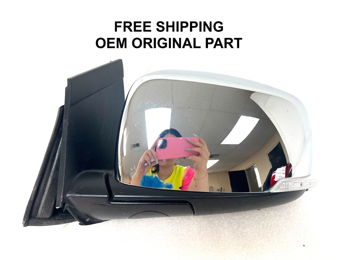 2008-2016 Dodge Chrysler left side mirror W/TURN SIGNAL 68054177AE