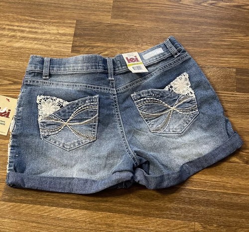 LEI-l.e.i. Girls Chelsea Crochet/Lace Denim Shorts Adjustable Waist SZ: 14-NWT - Picture 6 of 12