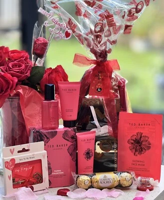 LADIES BIRTHDAY PERFECT GIFT Pamper HAMPER Ted Baker, Key To My Heart ❤️ LOVE
