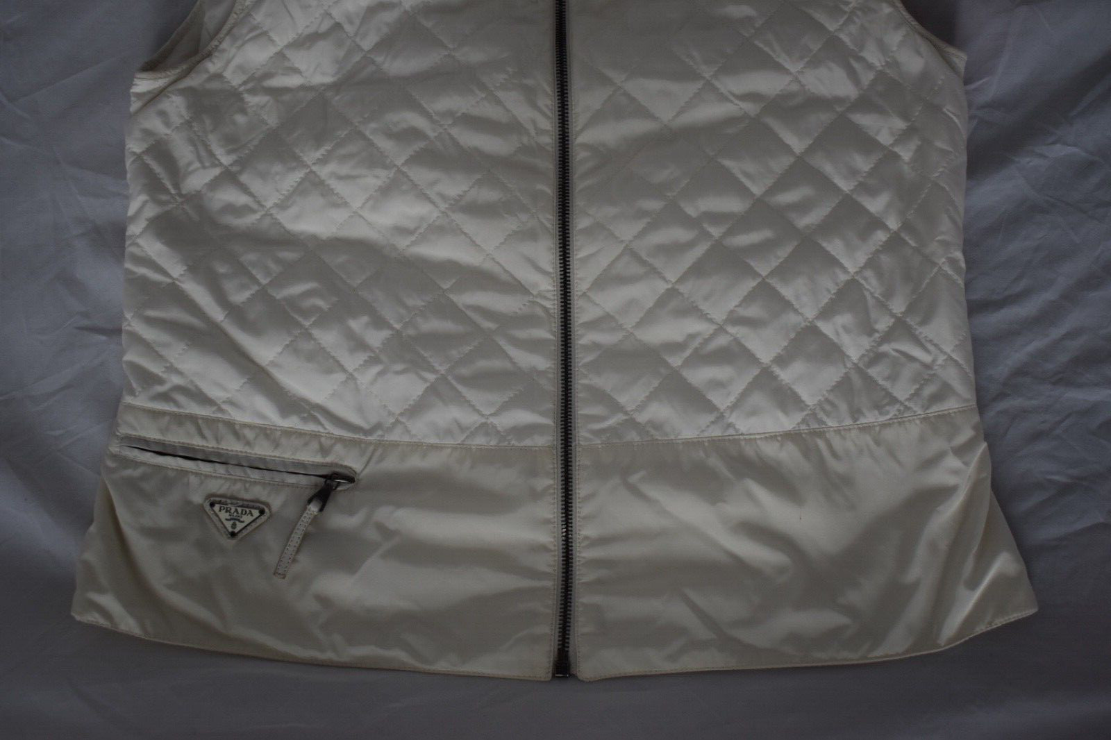 Prada White Lightweight Polyester Zip Quilted Gil… - image 4