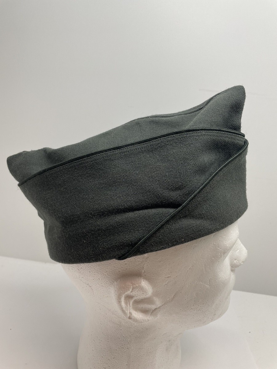 1950s US Army Garrison Cap With Paratrooper Patch - Size 7